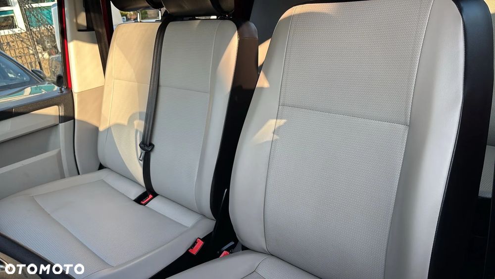 Volkswagen Transporter T6 - 10