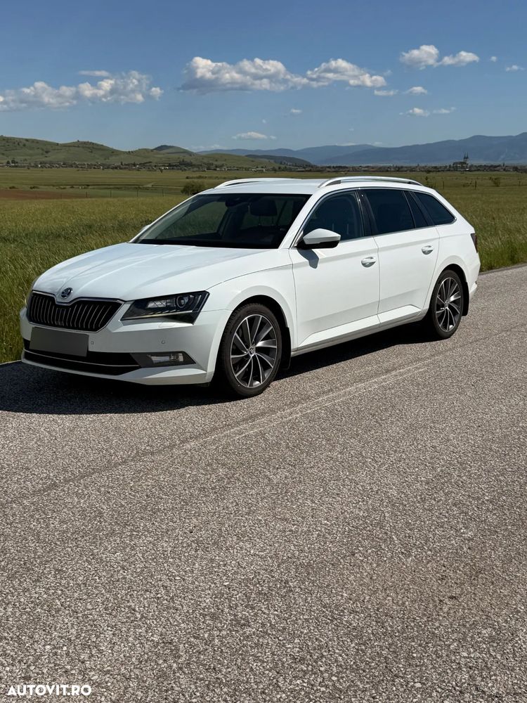 Skoda Superb 2.0 TDI DSG Laurin & Klement - 2