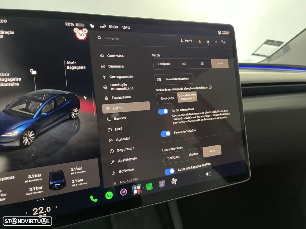 Tesla Model 3 - 37