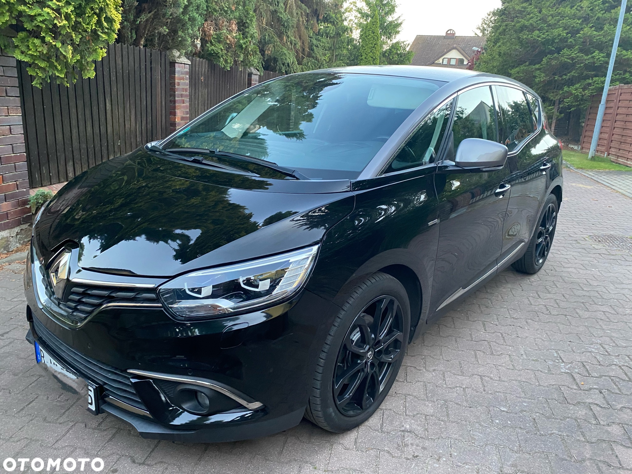 Renault Scenic ENERGY dCi 160 EDC BOSE EDITION - 26