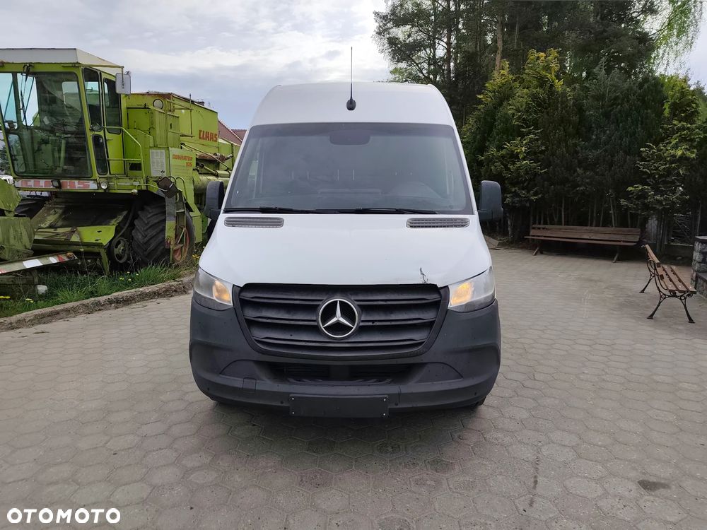 Mercedes-Benz SPRINTER - 5