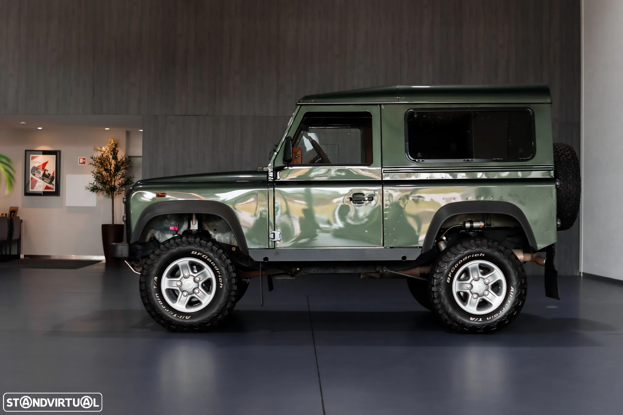 Land Rover Defender 90 SW 2.5 Td5 SE - 4
