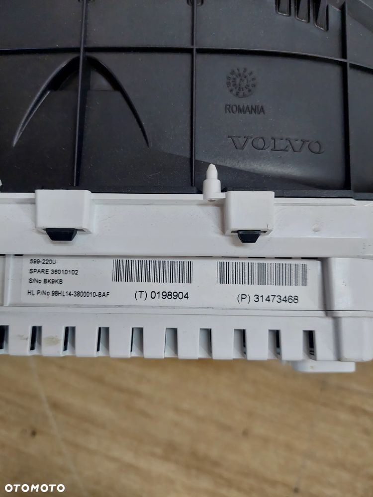 Licznik zegar 1.6 2.0 2.4 auto VOLVO V60 s60 xc60 10-17  Łuków części - 6