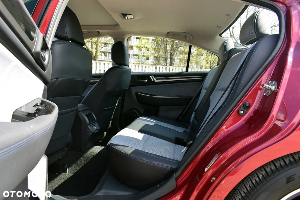 Subaru Legacy 2.5i Sport Navi - 6