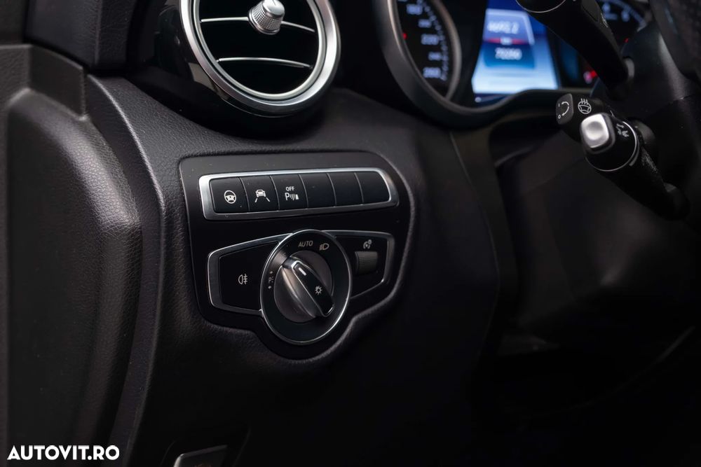 Mercedes-Benz GLC Coupe 250 4MATIC - 24