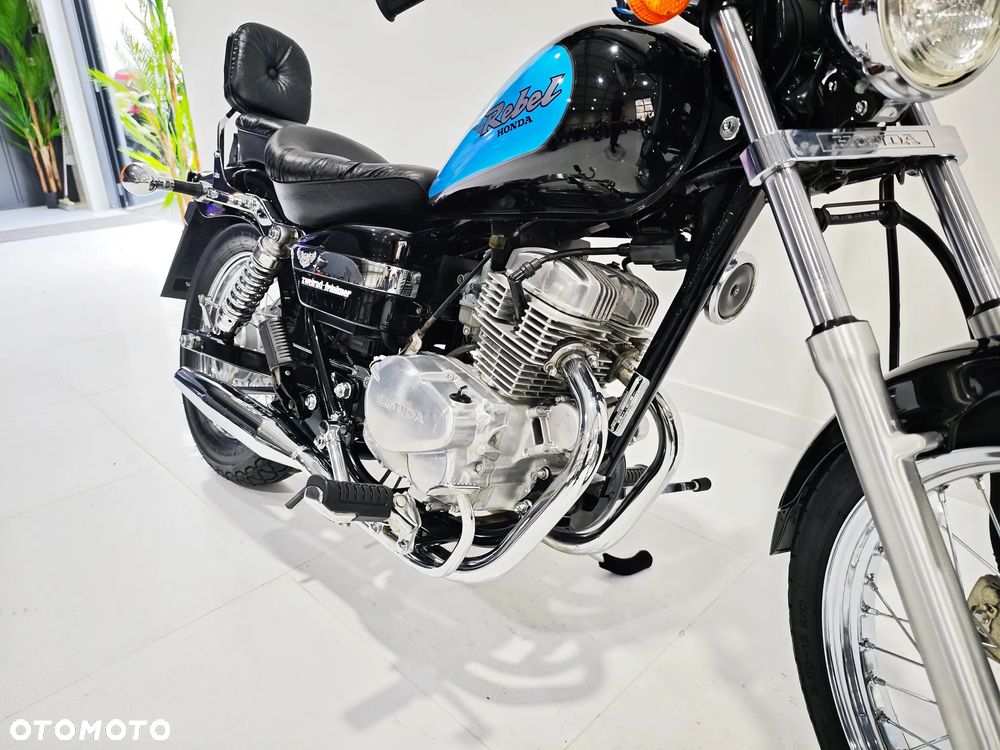 Honda CA - 12