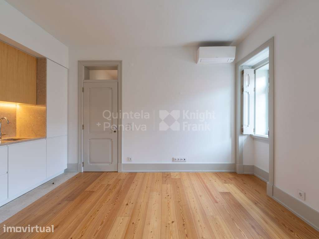 Apartamento T2 renovado em São Vicente, Lisboa - Grande imagem: 5/32