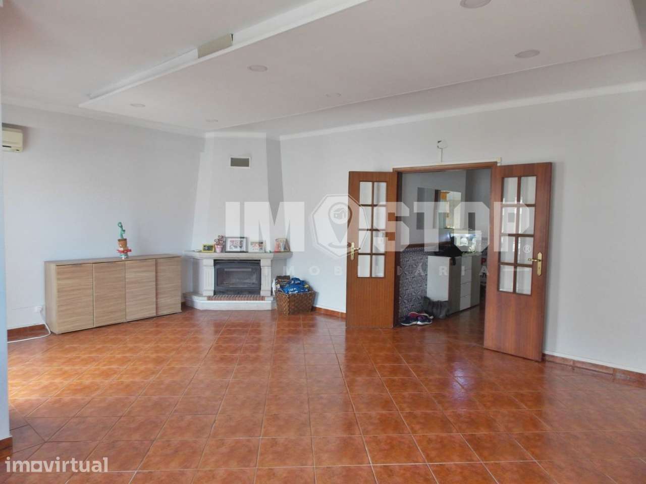 APARTAMENTO T3 - GARAGEM FECHADA! - Grande imagem: 3/61