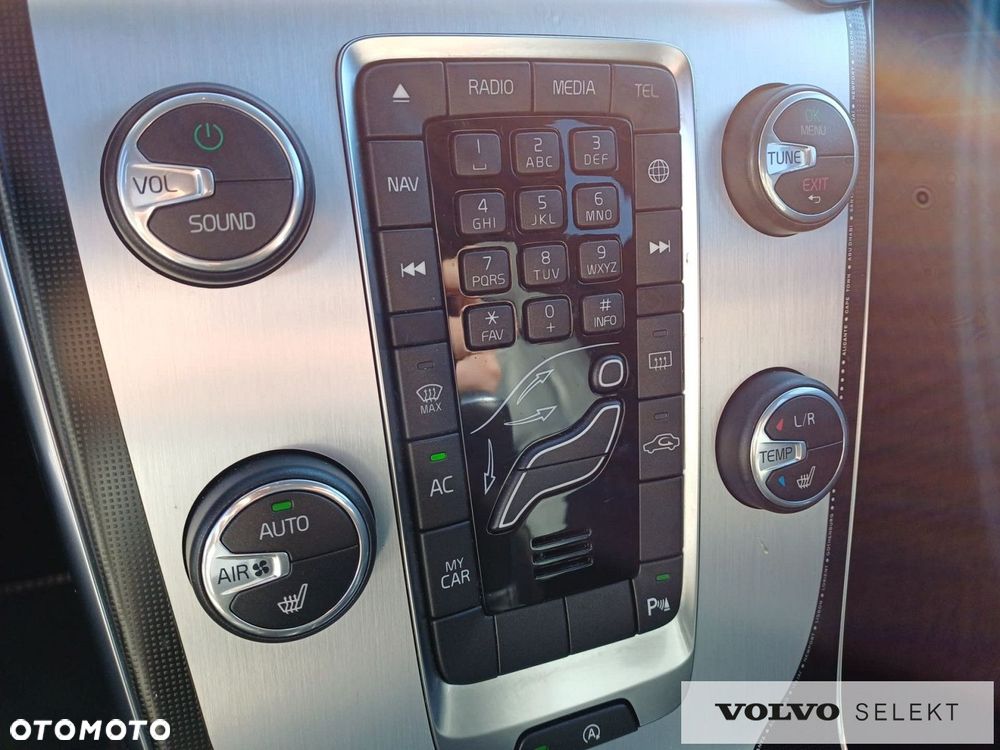 Volvo V40 - 26