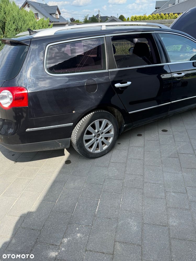 Volkswagen Passat 2.0 TDI DPF DSG Comfortline - 3