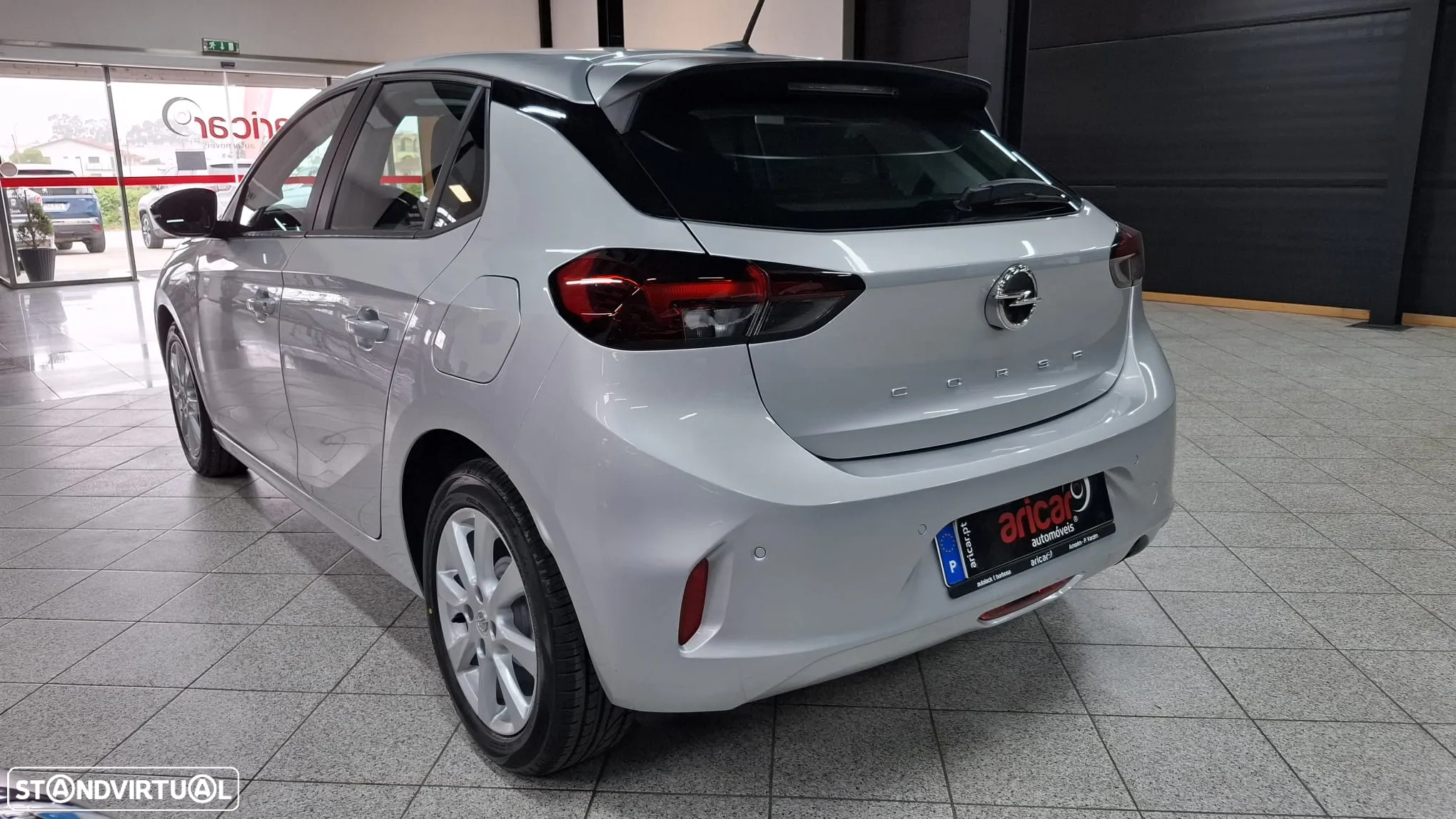 Opel Corsa 1.2 Edition - 4