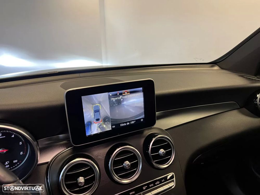 Mercedes-Benz GLC 250 d Coupé AMG Line 4-Matic - 30