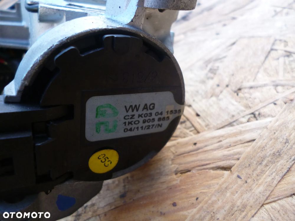 SKODA OCTAVIA II 2.0 TDI ALTERNATOR - 6