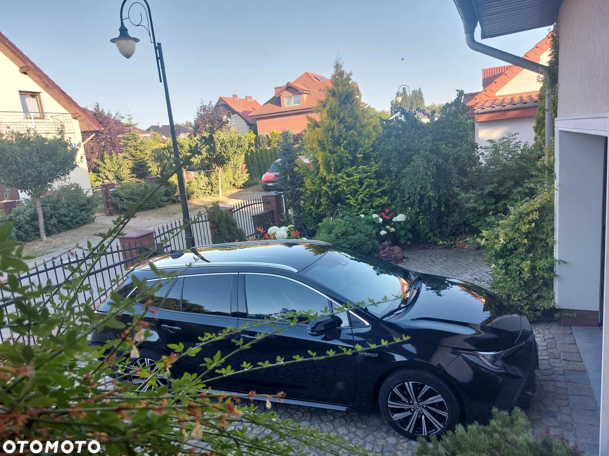 Toyota Corolla 1.8 Hybrid Comfort - 4