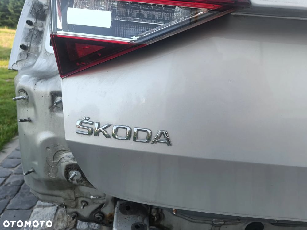 Klapa Skoda Superb 3 III Kombi Pokrywa Bagażnika LA7W - 9