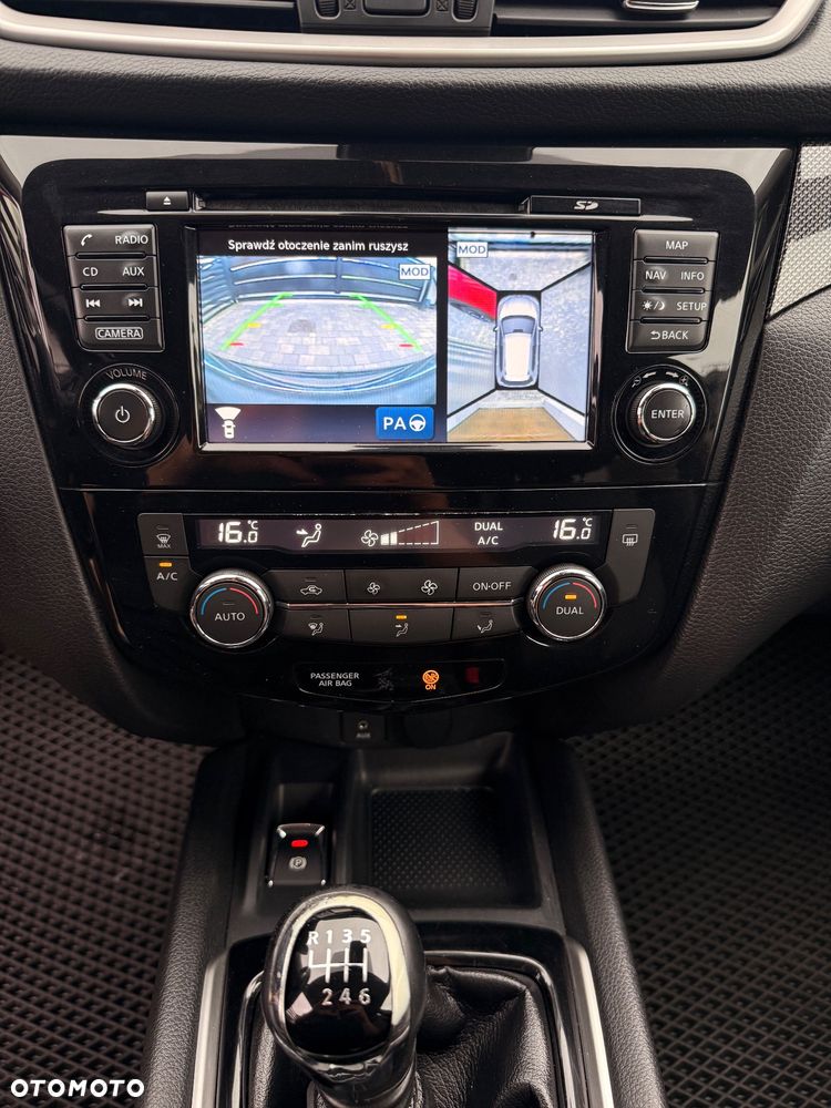 Nissan X-Trail 1.6 DIG-T Tekna 2WD - 18