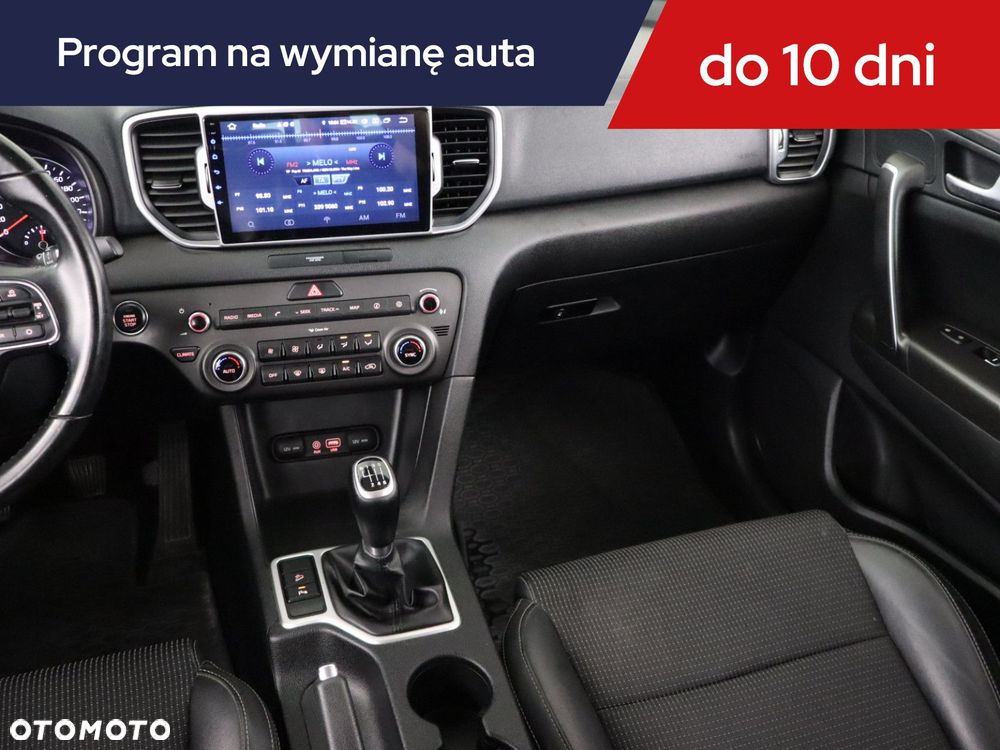 Kia Sportage - 10
