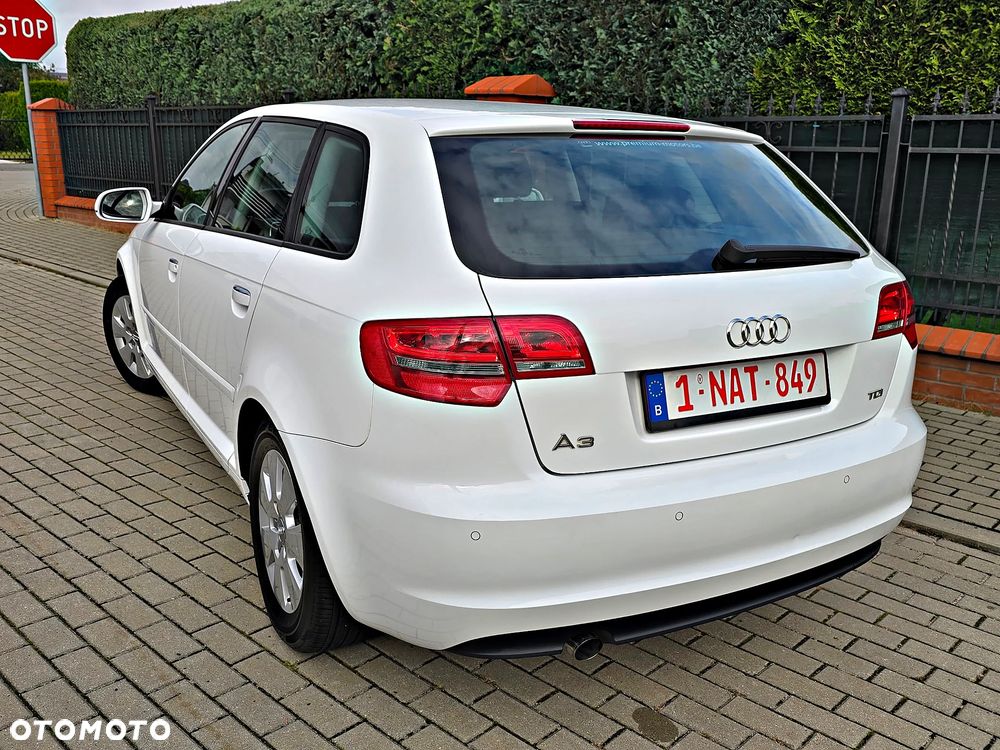 Audi A3 Sportback 1.6 TDI Attraction - 17