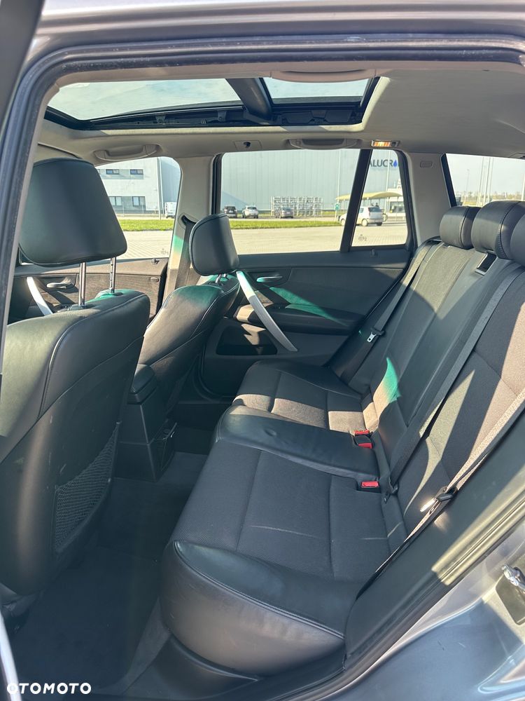 BMW X3 xDrive35d - 11