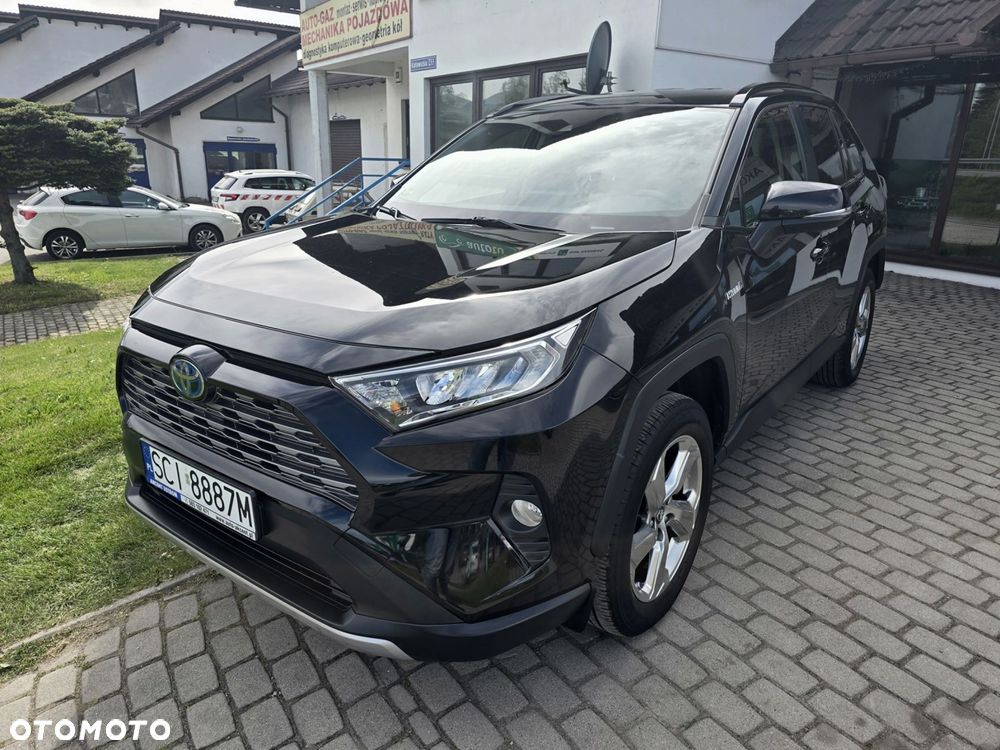 Toyota RAV4 - 4
