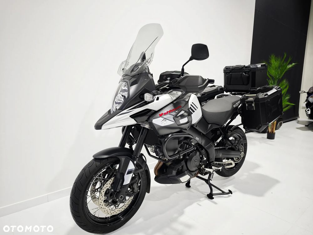 Suzuki V-STROM - 3