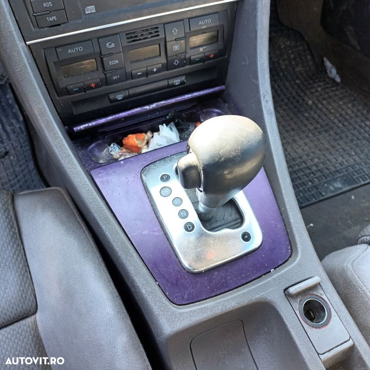 Dezmembrari  Audi A4 B6 (8E)  2000  > 2004 1.8 T Benzina - 3