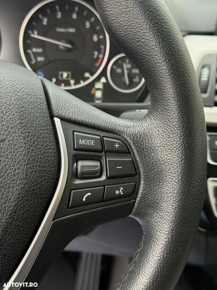 BMW Seria 3 318i Aut. Advantage - 23
