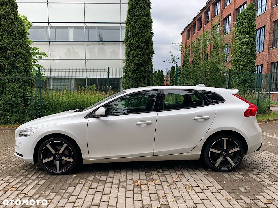 Volvo V40 - 8