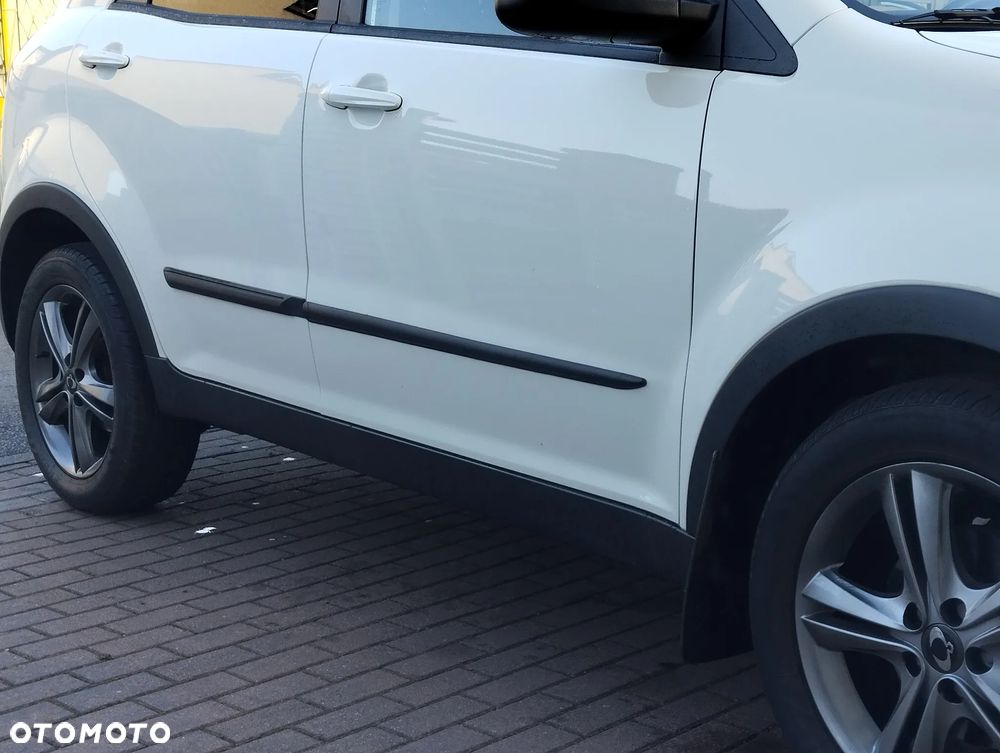 SsangYong/KGM Korando 2.0 e-XDi Quartz - 32