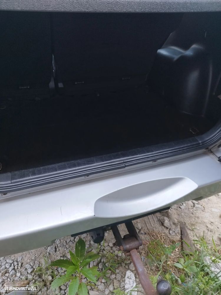 Suzuki Grand Vitara 1.9 DDiS X-Nature - 7