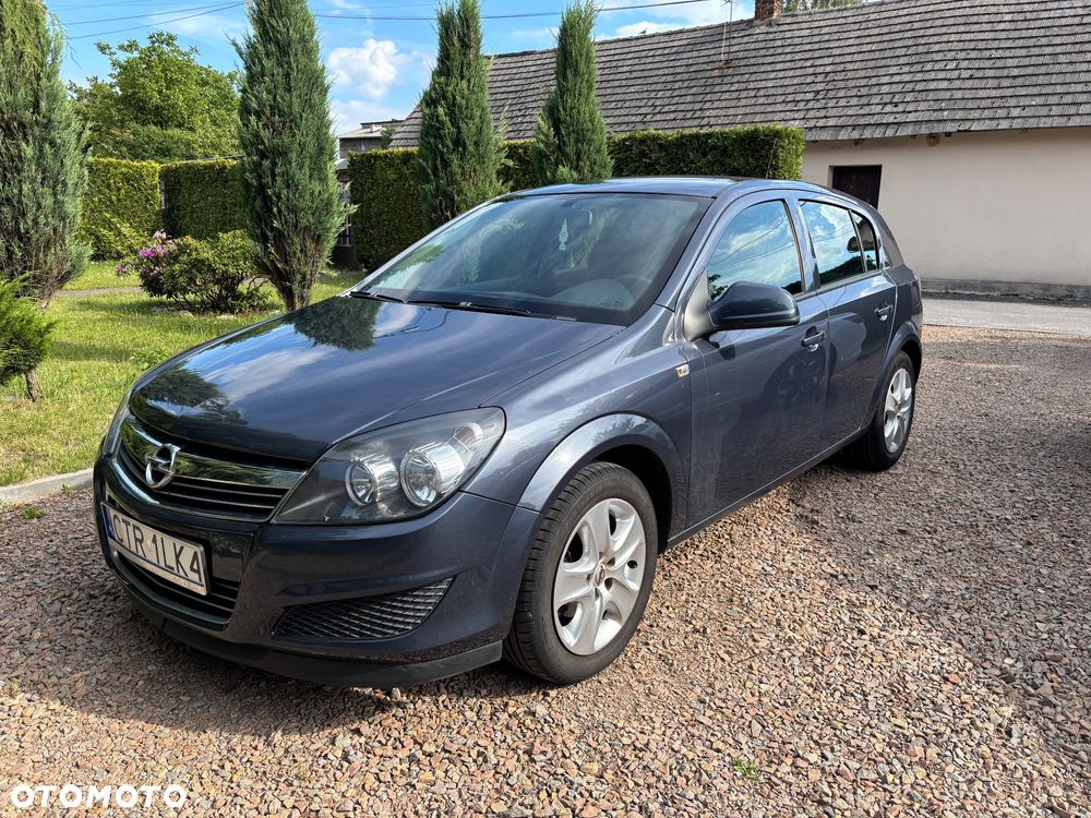 Opel Astra 1.4 Enjoy - 2