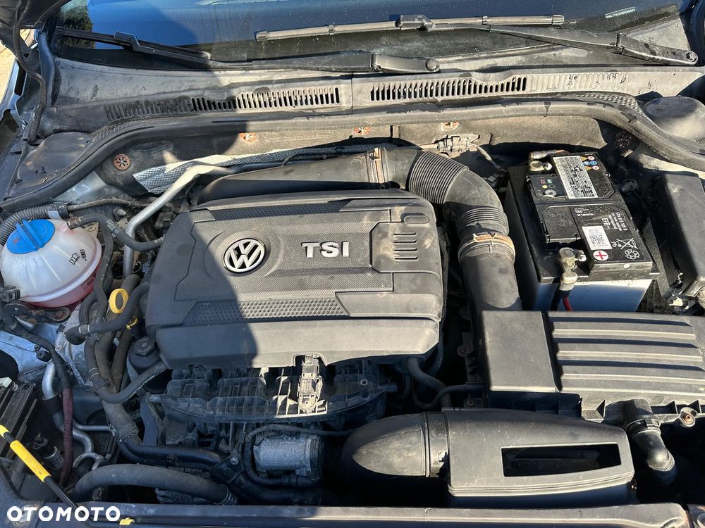 Volkswagen Jetta - 6
