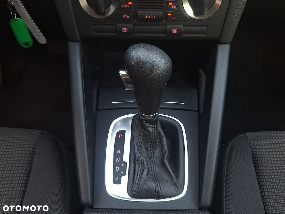 Audi A3 Sportback - 7