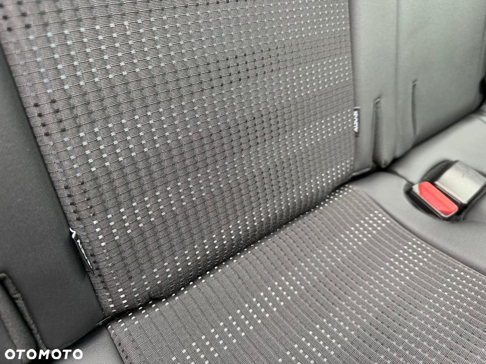 Peugeot 2008 1.5 BlueHDi Crossway - 26