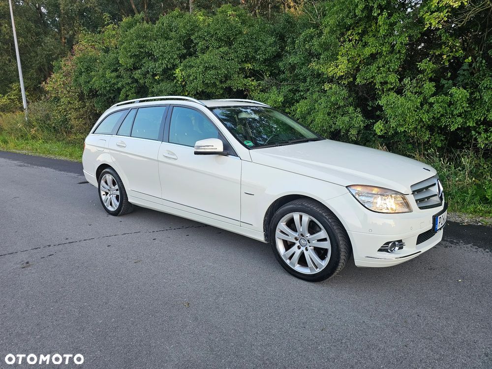 Mercedes-Benz Klasa C 200 7G-TRONIC Avantgarde Edition - 10