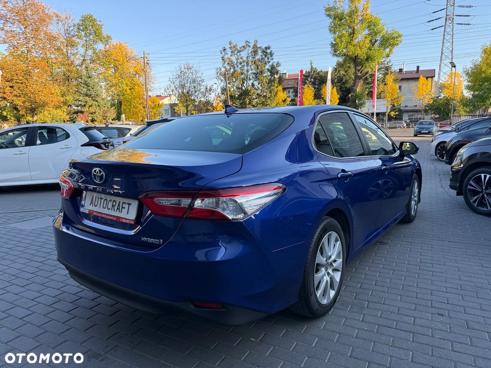 Toyota Camry 2.5 Hybrid Comfort CVT - 26