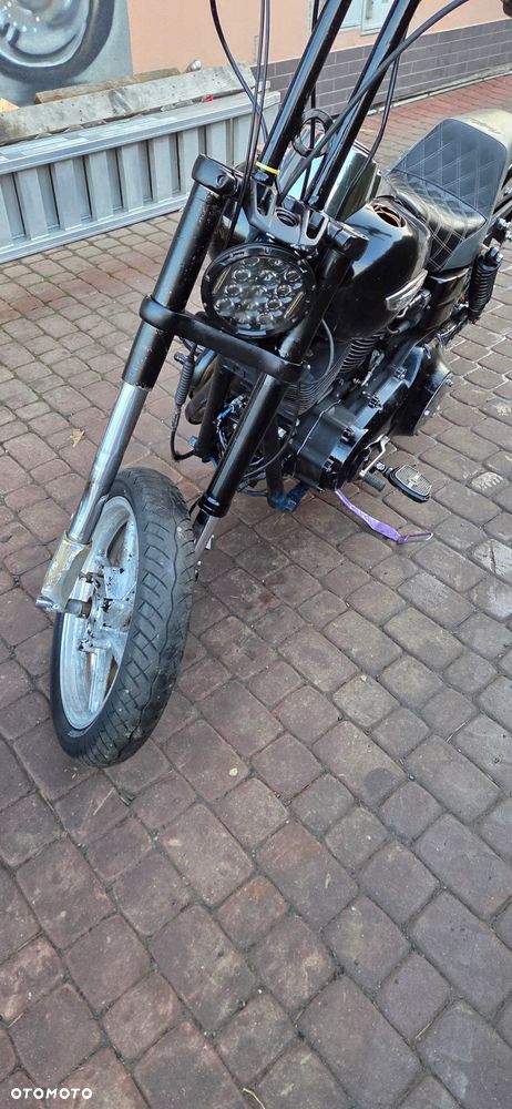 Harley-Davidson Dyna Street Bob - 10