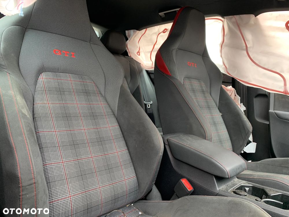 Volkswagen Golf 2.0 TSI OPF DSG GTI - 11