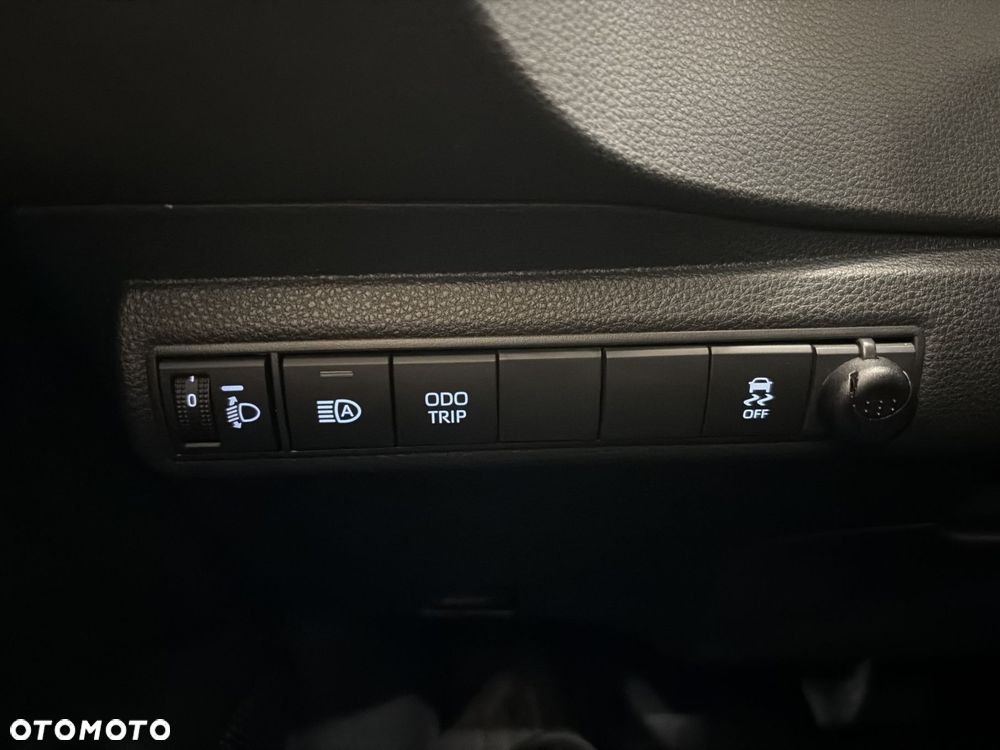 Toyota Corolla 1.8 Hybrid Comfort - 19