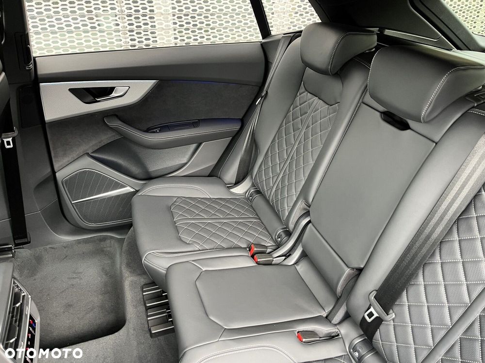 Audi SQ8 - 26