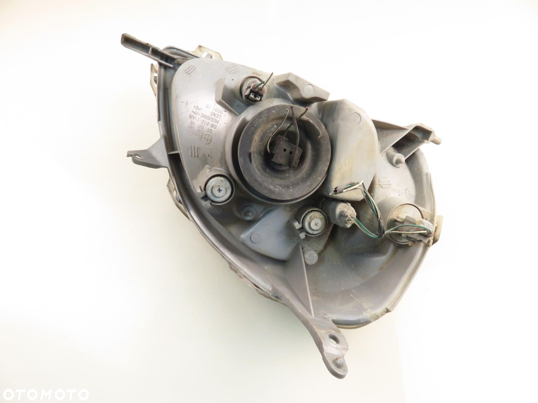 LAMPA LEWA PRZEDNIA TOYOTA YARIS I (P1) - 12