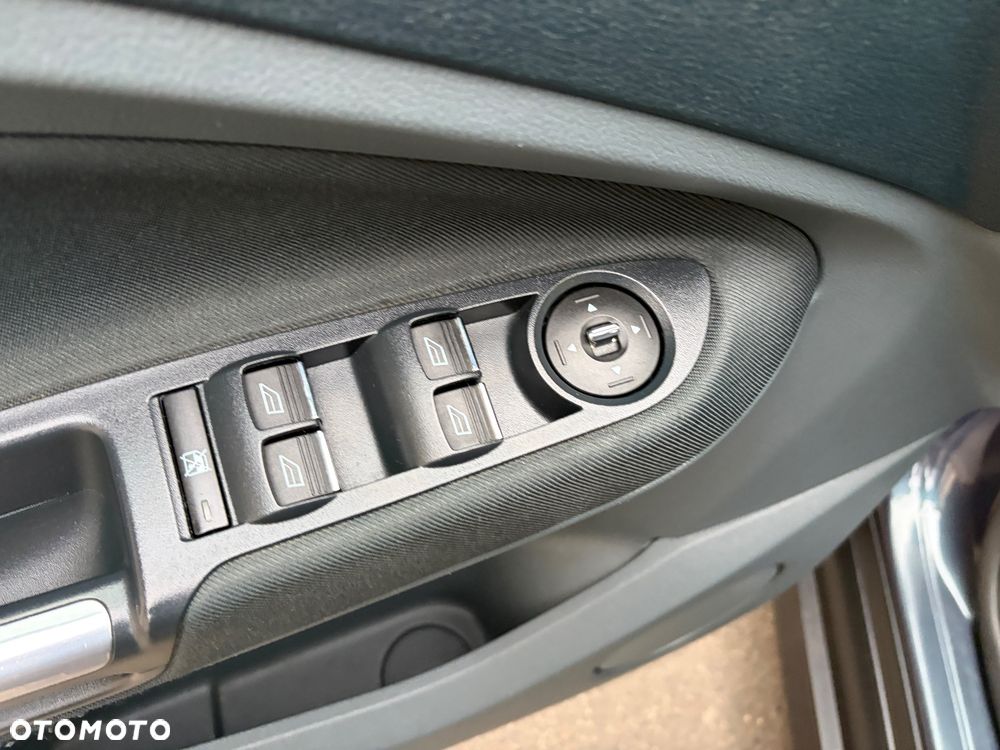 Ford C-MAX - 34