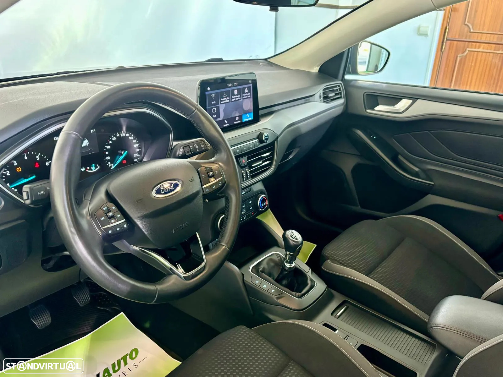 Ford Focus SW 1.0 EcoBoost Active - 33