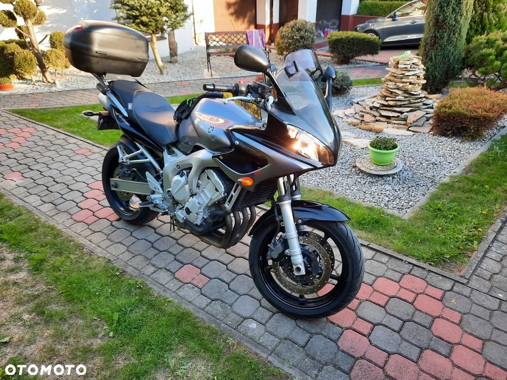 Yamaha FZ6 - 6