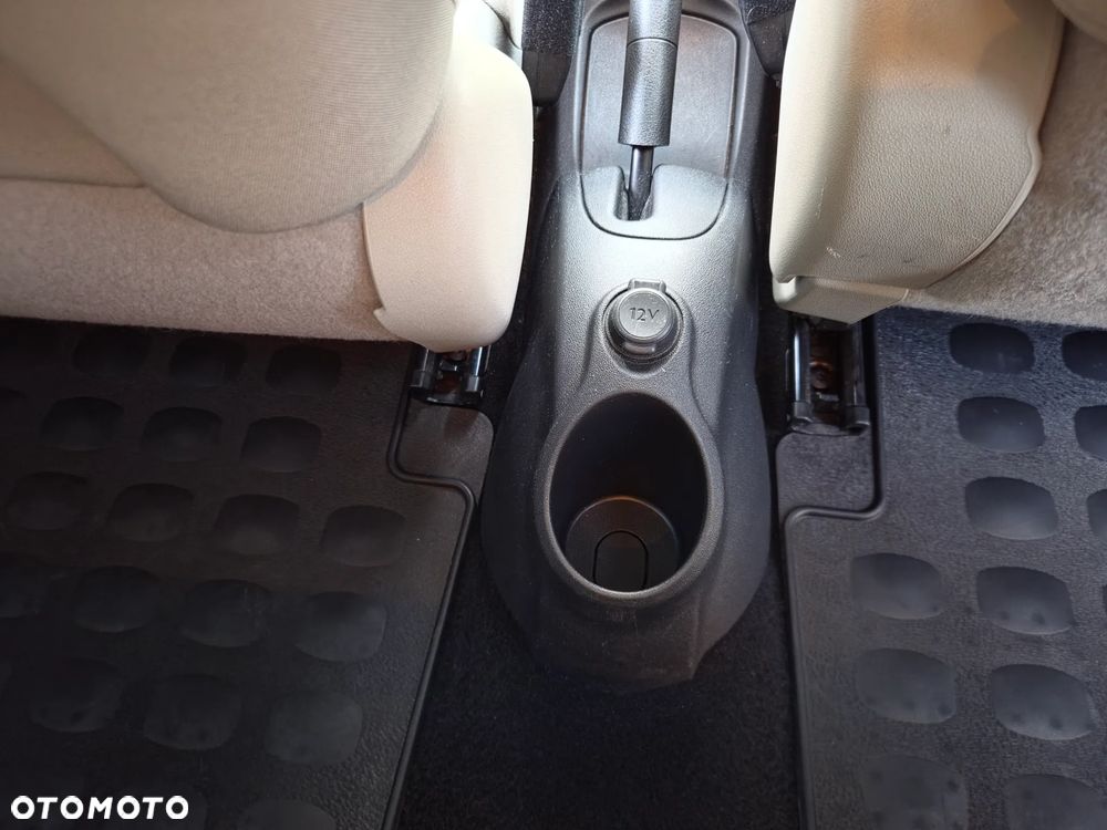 Citroën C3 Picasso 1.6i Exclusive - 20