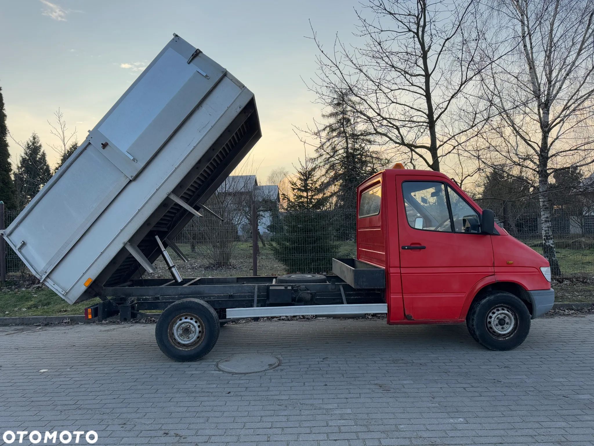 Mercedes-Benz SPRINTER WYWROTKA ŚMIECIARKA - 17