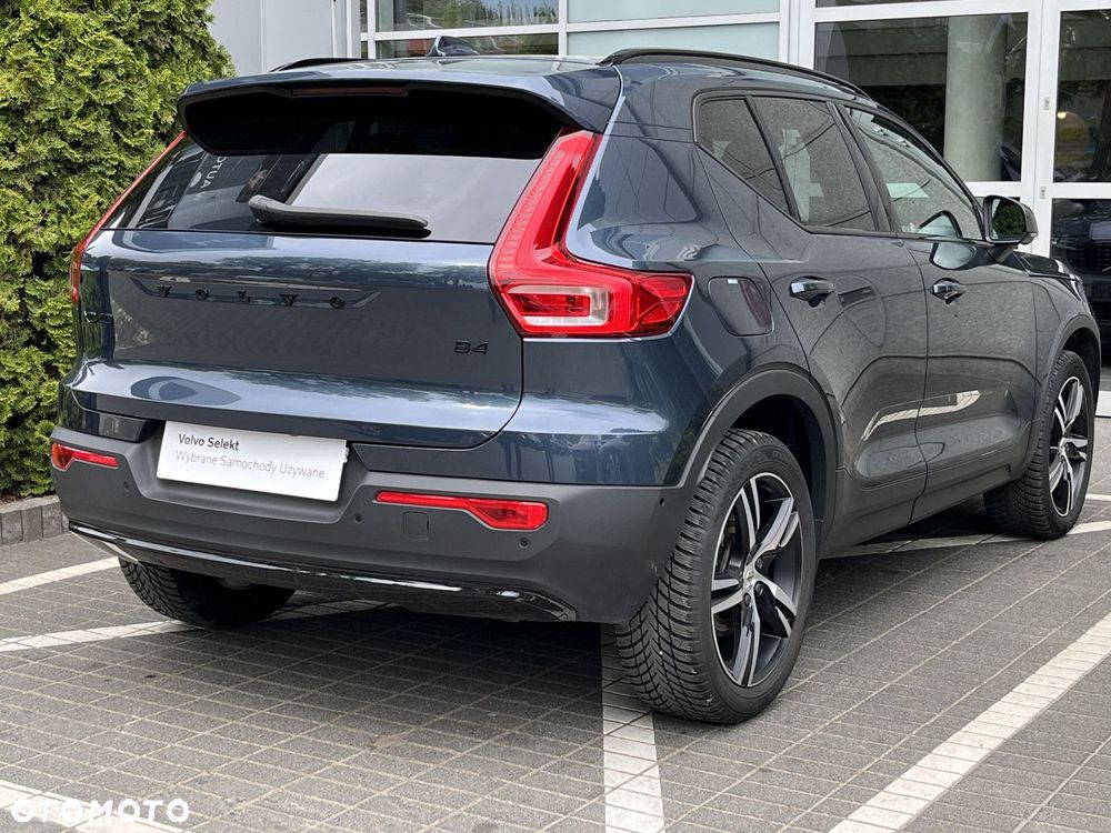 Volvo XC 40 - 6