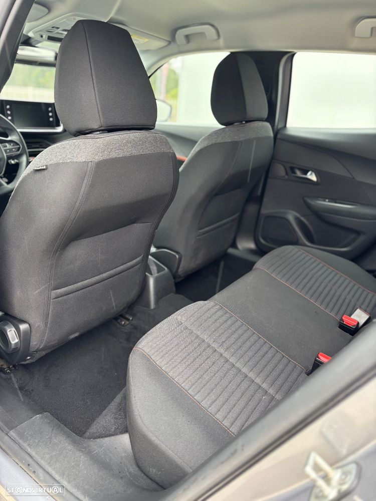 Peugeot 2008 1.2 PureTech Active Pack - 15