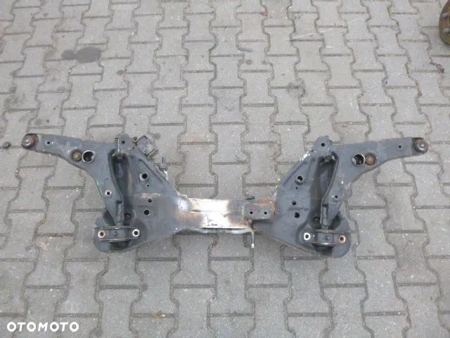 SANKI WÓZEK ŁAWA KOŁYSKA PRZÓD PRZEDNIE MITSUBISHI SPACE STAR 1.8 GDI - 10