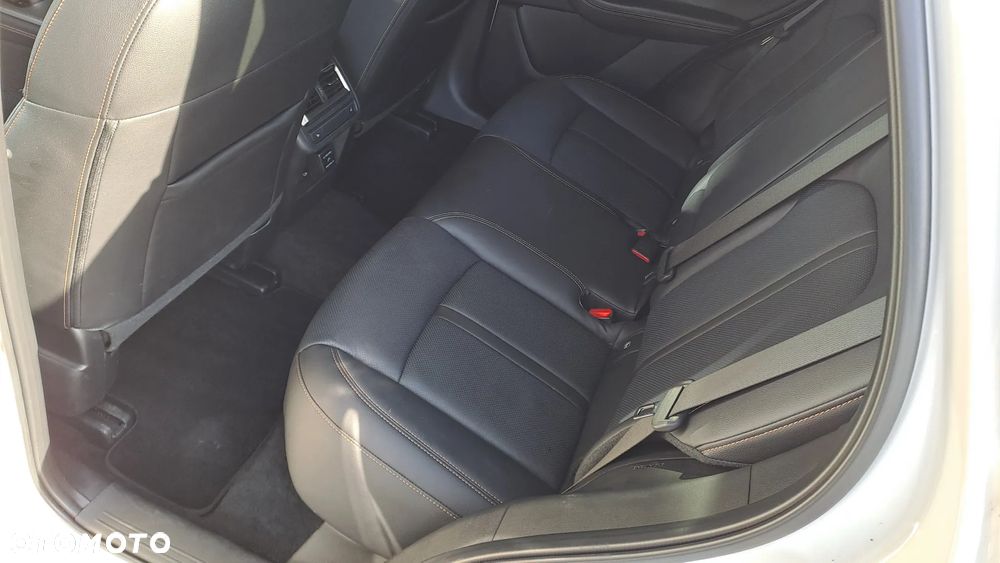 Mazda CX-60 - 6